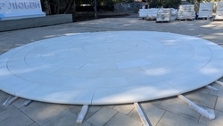 Ротонду устанавливают в сквере у ЗАГСа в Ессентуках 