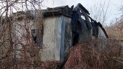 Тело мужчины нашли в сгоревшем доме в селе на Ставрополье