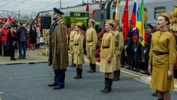 Аутентичные паровозы привезли ретро-поезд «Победа» в Невинномысск