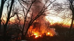 Пожарные шесть часов тушили 30 тюков сена в Минераловодском округе 