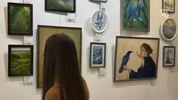 Юные художники Кисловодска представили выставку о народных сказках 