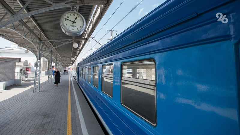 Новая группа ставропольских студентов отправилась убирать мазут с пляжей Анапы