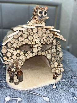 В Кисловодске авторам самой креативной птичьей кормушки пообещали смартфон