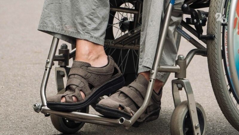 Ставропольца на год отправили в колонию за избиение инвалида-колясочника