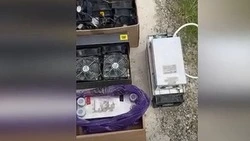  Двое ставропольцев украли электричества на 2 млн руб. через криптоферму в гараже 