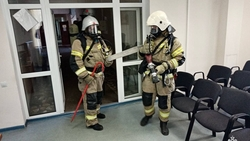 Сотрудники МЧС провели пожарно-тактические занятия в больнице села Грачёвка