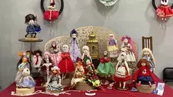 В Ессентуках открылась выставка кукол и картин мастеров из Кёльна и Москвы
