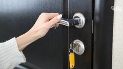 Мошенники обманывают россиян под видом обслуживания домашних кондиционеров