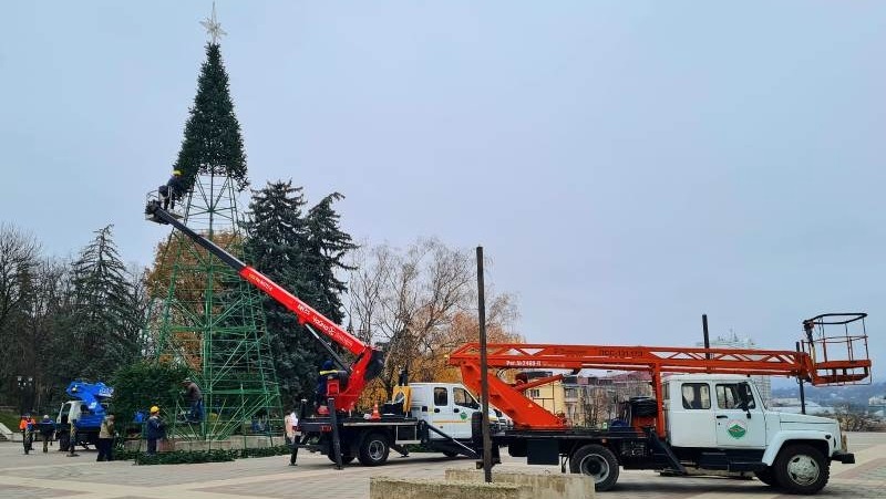 Новогоднюю ёлку в Пятигорске установят к 1 декабря