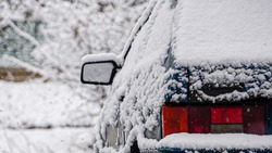 Сильный ветер и снег осложнили движение на трассах в муниципалитетах Ставрополья