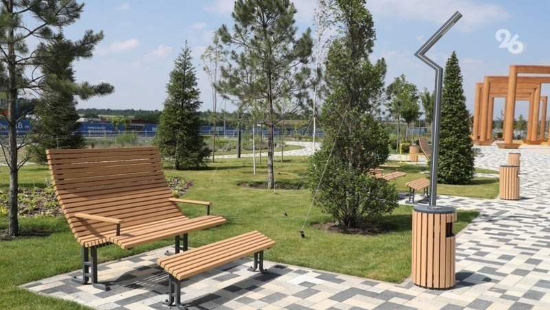Парковую зону отдыха обустраивают в Ипатовском округе