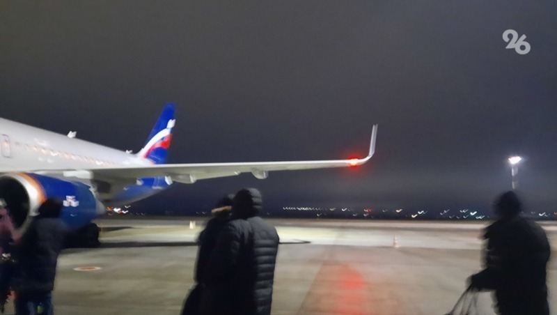 Самолёт вернулся в аэропорт Минвод по техпричине