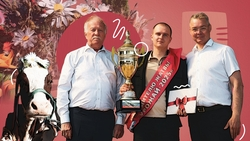 Венценосные коровы, арбузная битва и Герои труда: какими достижениями на Ставрополье встретили День урожая-2025