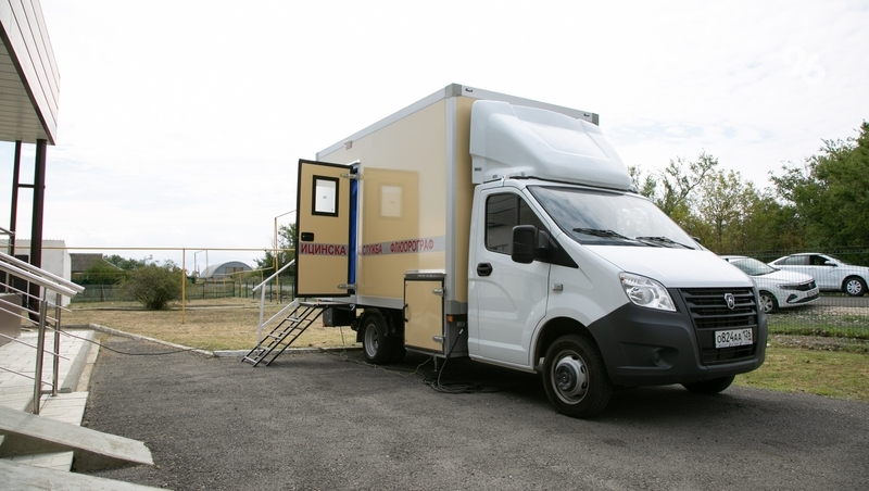 Врачи у дома: выездная бригада медиков посетила сёла Андроповского округа