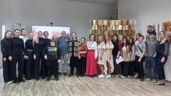 В ставропольской библиотеке для молодёжи прошла весенняя поэтическая гостиная