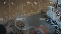 До 15 лет лишения свободы может получить ставрополец за конфеты с наркотиком