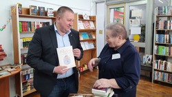 Центральная библиотека Минвод пополнила свои фонды в Международный день книгодарения