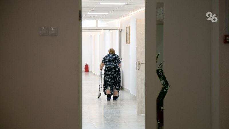 Прокуратура Ставрополья добилась помощи постояльцам геронтологического центра