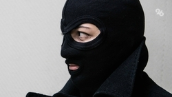 Дагестанского учителя информатики похитили и вывезли голым в центр села из-за измены 