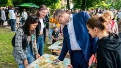 «Мы очень любим встречать гостей»: губернатор Ставрополья посетил открытие форума «Белая акация»