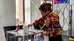 Казачий ансамбль «Вольна Воля» проголосовал на выборах в Минводах 