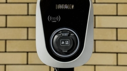 В Невинномысске открыли первую зарядную станцию для электромобилей