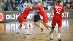 Гандболисты ставропольского «Виктора» готовятся к схватке с чемпионами России из ЦСКА