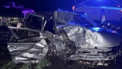 Пассажирка машины погибла, четверо пострадали в лобовой аварии под Ставрополем