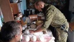 Мобилизованный житель РСО-Алании испёк осетинские пироги для сослуживцев