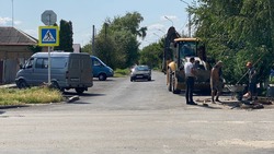 Одну из самых протяжённых улиц Новоалександровска ремонтируют по госпрограмме