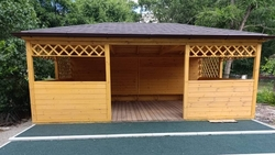 В Невинномысске за три года обновили 110 аварийных веранд в детских садах