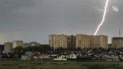 В Карачево-Черкесии молния могла стать причиной гибели мужчины и животных