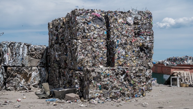 Более 18 гектаров мусорных полигонов рекультивируют на Ставрополье 