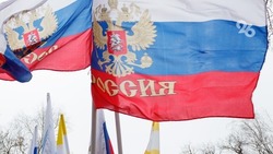 Самолёт с патриотическим плакатом пролетел над Ставропольем в День воссоединения Крыма с Россией