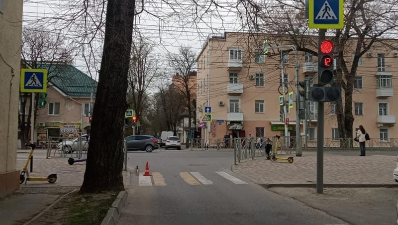 Подросток на электросамокате пострадал в ДТП в Ставрополе
