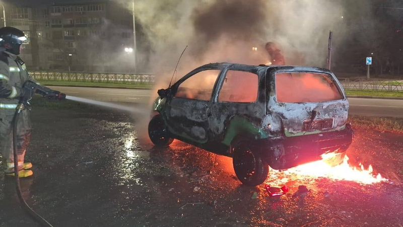 Машины дважды за ночь горели в Невинномысске