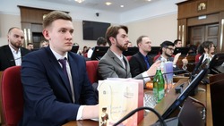 Победителей конкурса научно-технических проектов «УМНИК» наградили в думе Ставрополья
