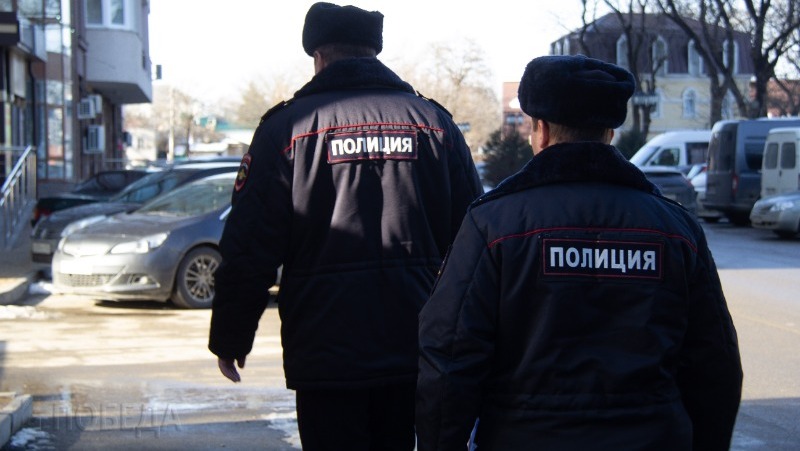 В Георгиевске на улице задержали мужчину с героином