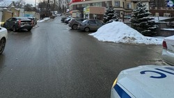 Девочка попала в больницу после ДТП из-за невнимательности водителя в Ставрополе