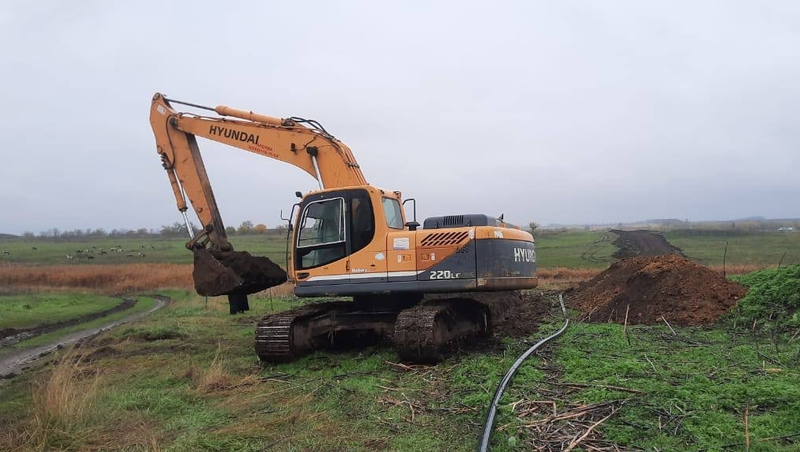 Межпоселковый водовод ремонтируют в Новоалександровском округе