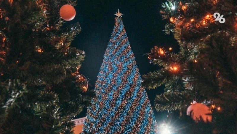 Главную новогоднюю ёлку откроют в Ставрополе 14 декабря 