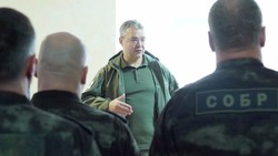Экипировку и продукты передал бойцам Росгвардии губернатор Ставрополья