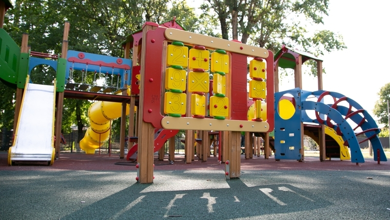 Новая детская площадка появится в посёлке Зеленогорском в 2026 году