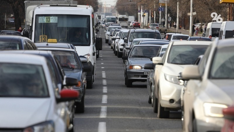 Миндор предложил создать временную выделенную полосу для общественного транспорта на юге Ставрополя