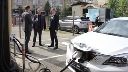 В Ставрополе открылся первый в крае зарядный хаб для электромобилей