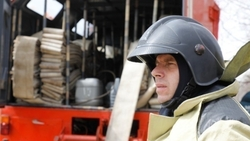 Сухостой загорелся в Пятигорске на горе Бештау