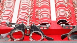 Малообеспеченные жители могут бесплатно проверить зрение в Ставрополе 