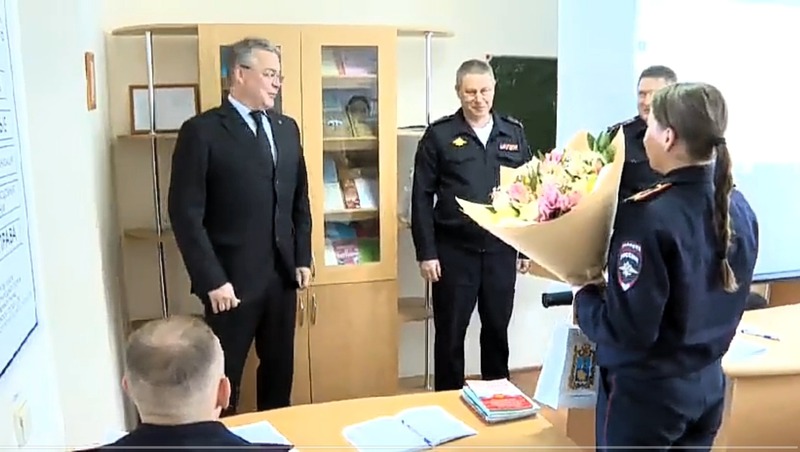 Губернатор Ставрополья поблагодарил курсантку за стойкость на Параде Победы