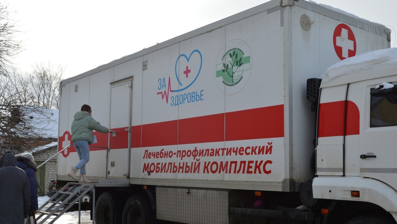Бригада медиков в рамках проекта «За здоровье» побывала в селе Труновского округа