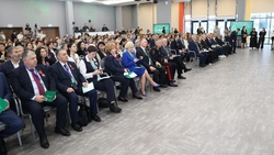 Спикер Думы Ставропольского края поучаствовал в форуме по профилактике сиротства